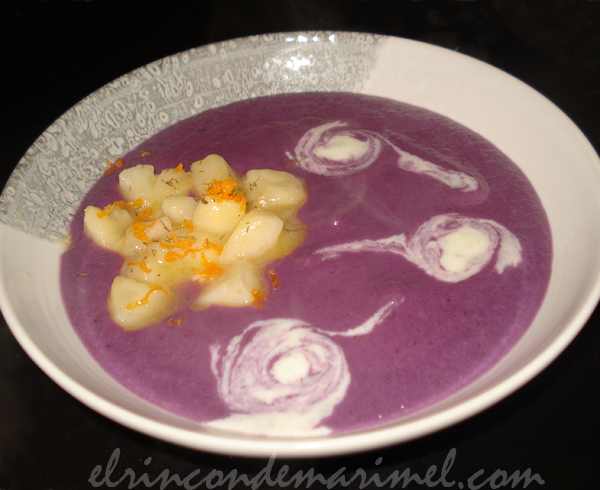 crema de lombarda con peras y Gorgonzola