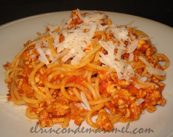 espaguetis a la boloñesa de pavo