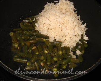 arroz con judías verdes