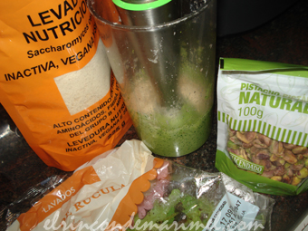 pestao de r&uacute;cula y pistachos